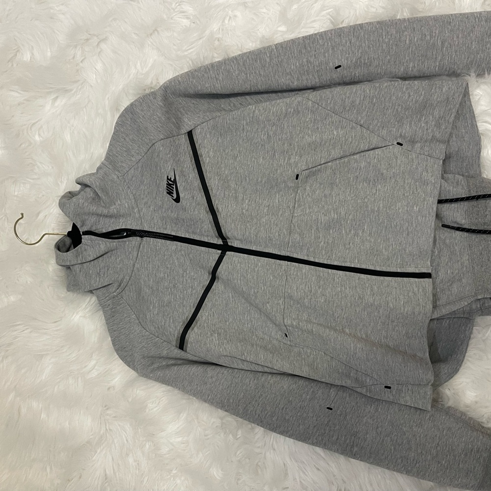 Nike Gray Zip-Up Jacket